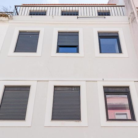 Lapa Charm Apartments With Patio Lisbon Luaran gambar