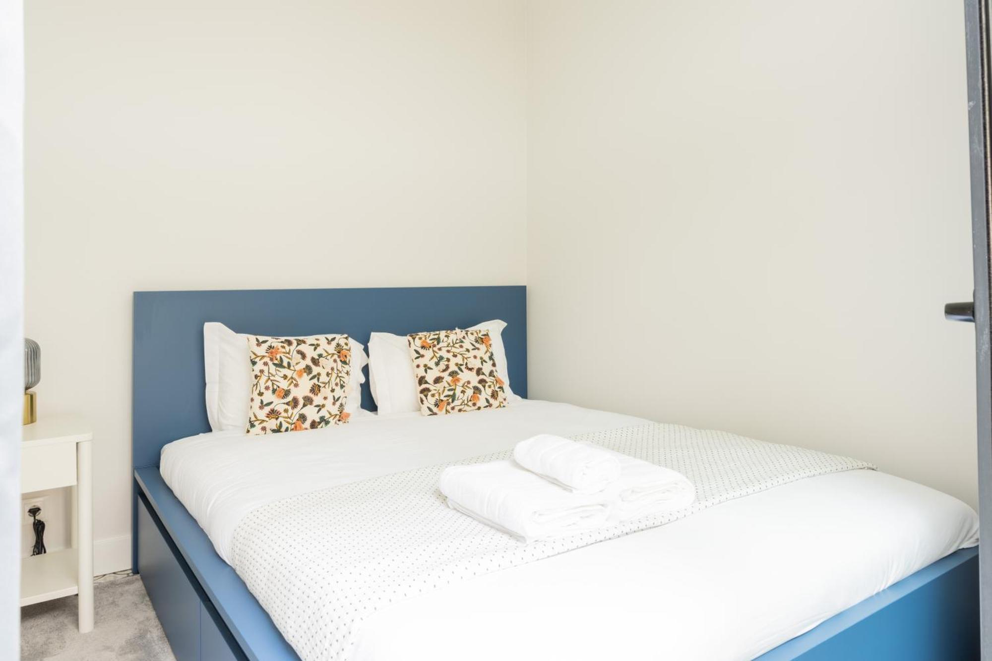 Lapa Charm Apartments With Patio Lisbon Luaran gambar